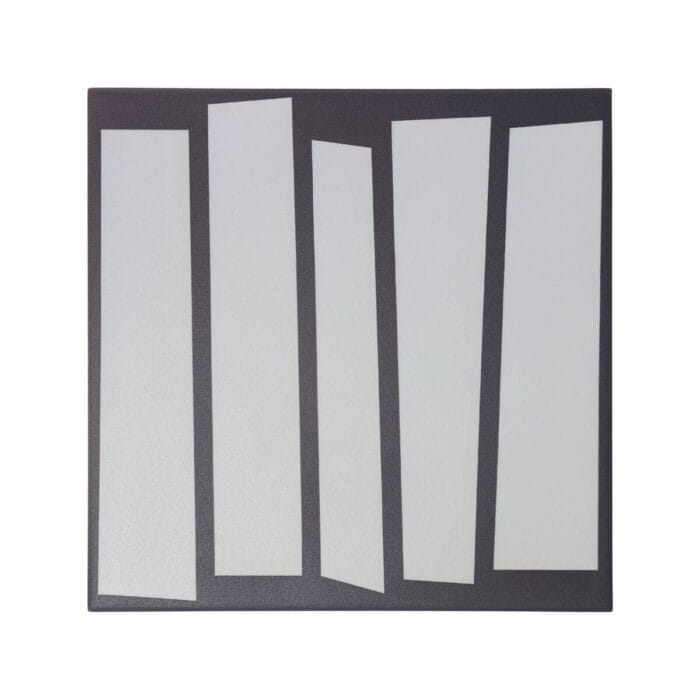 KellyHoppen Strip BlackWhite