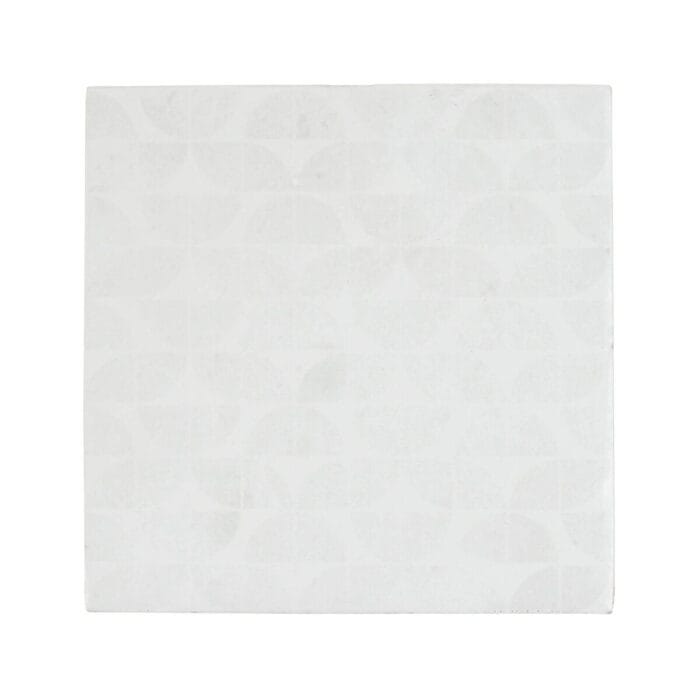 Kelmscott Lytes White