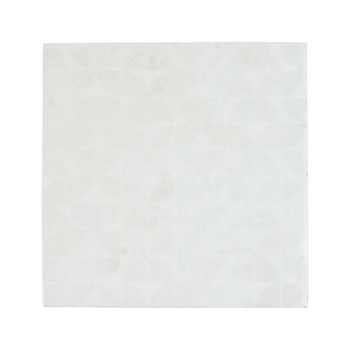 Kelmscott Lytes White