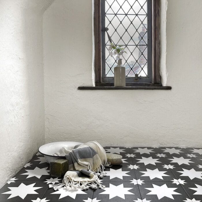 Pradena Black Roomset Pradena Black Roomset