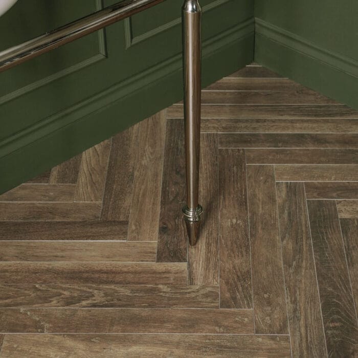 Southwold Elm 75×60 Roomset